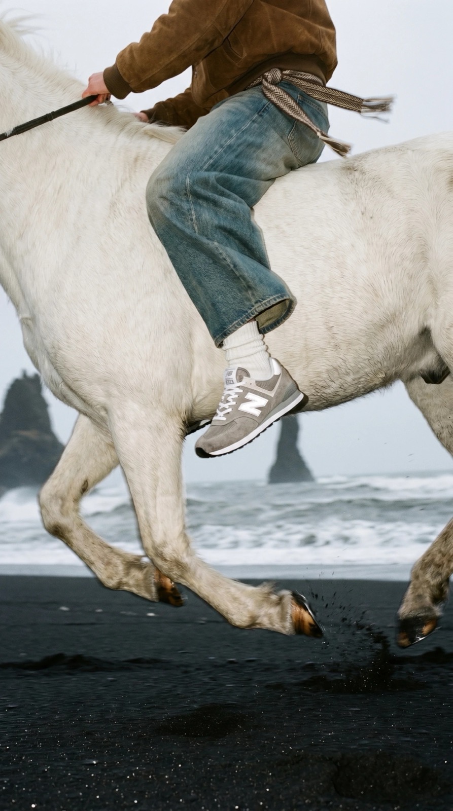 The horse, black sand beach